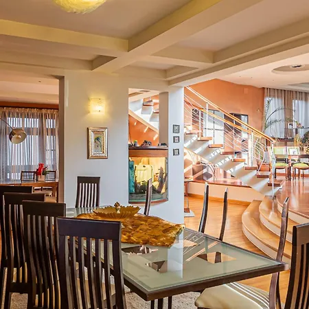 Monte Centro 3* Брашов