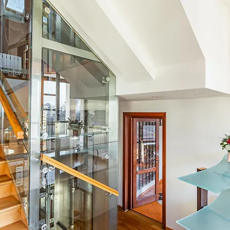 Monte Centro Брашов